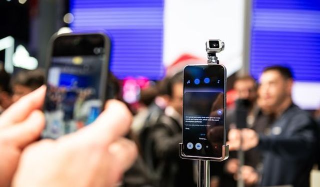 HONOR, sinematik çekim ve yapay zekaya beden kazandırdı: Robot Phone
