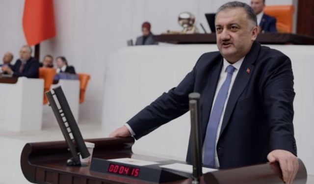 POLİTİKA