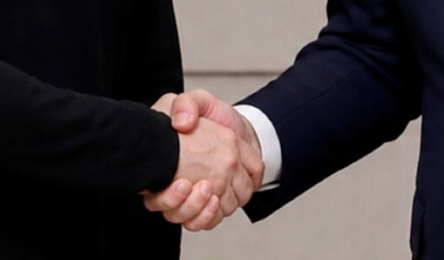 Kazakistan ve Çin arasında diplomatik görüşme