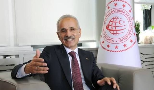 POLİTİKA