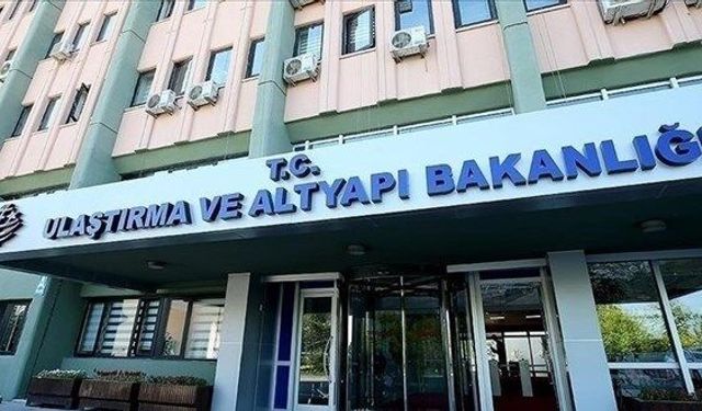 POLİTİKA