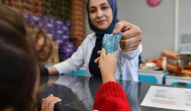 ABB'den öğrencilere 1 milyar 252 milyon TL'lik eğitim desteği
