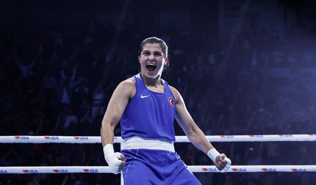 Avrupa Boks Şampiyonası'nda milli sporcu Busenaz Sürmeneli altın madalya kazandı