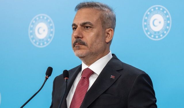 POLİTİKA