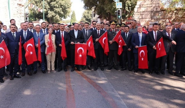 Bursa'nın kurtuluşunun 104. yılı kutlandı