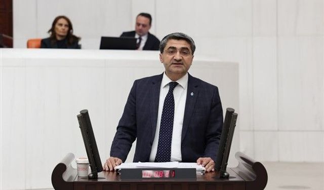 POLİTİKA