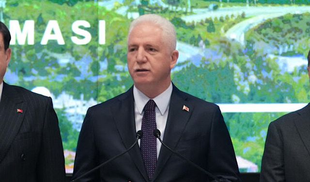İstanbul Valisi Gül, İl Göç İdaresi Müdürü Çölyen'i ziyaret etti