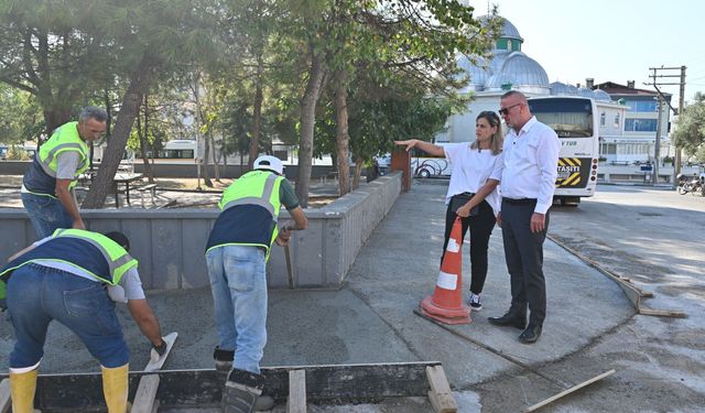 Karacabey'de kaldırımlar yenileniyor