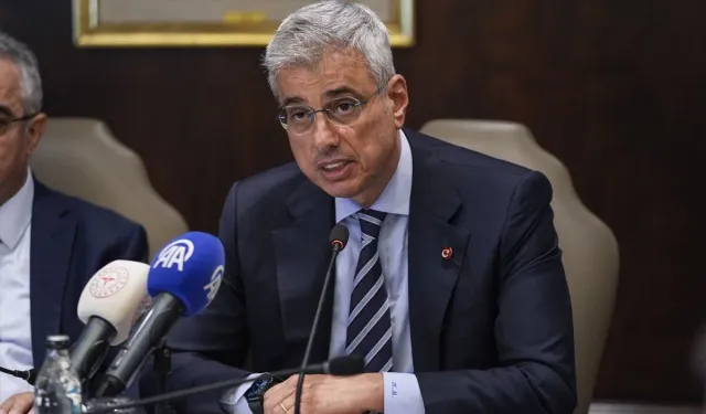 POLİTİKA