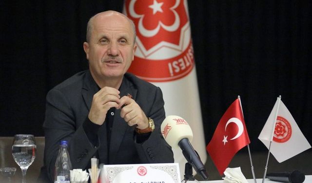 Özvar: Akademik esasları ve eğitim hedeflerini koruyoruz