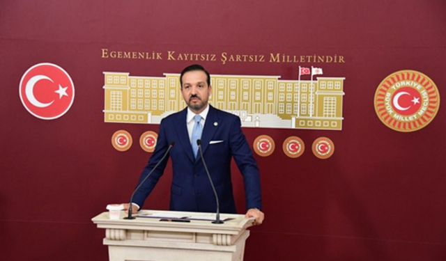 POLİTİKA