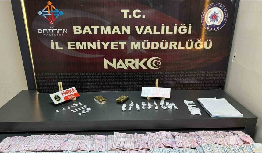 Batman’da bir evde satışa hazır uyuşturucu ele geçirildi: 2 tutuklama