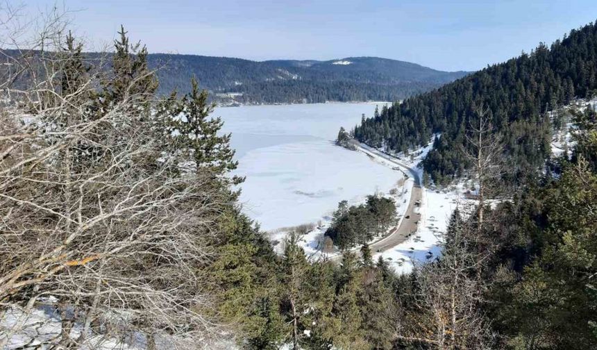 Abant Gölü’nde sessizlik hakim