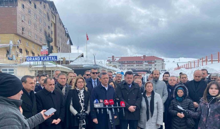 CHP Genel Başkanı Özel: "Hesap sormayanlardan hesap sormak zorundayız"