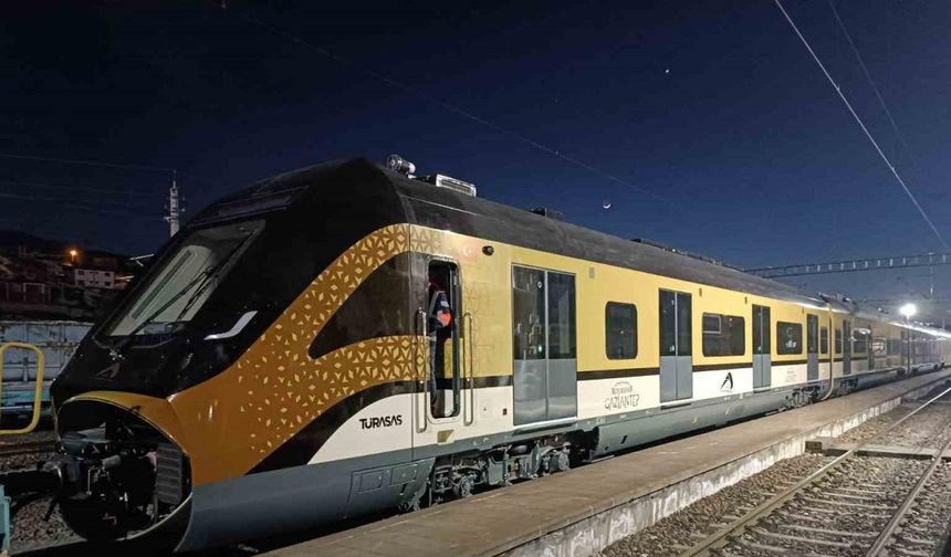 GAZİRAY’a yerli ve milli güç: Yeni tren setleri yola çıktı