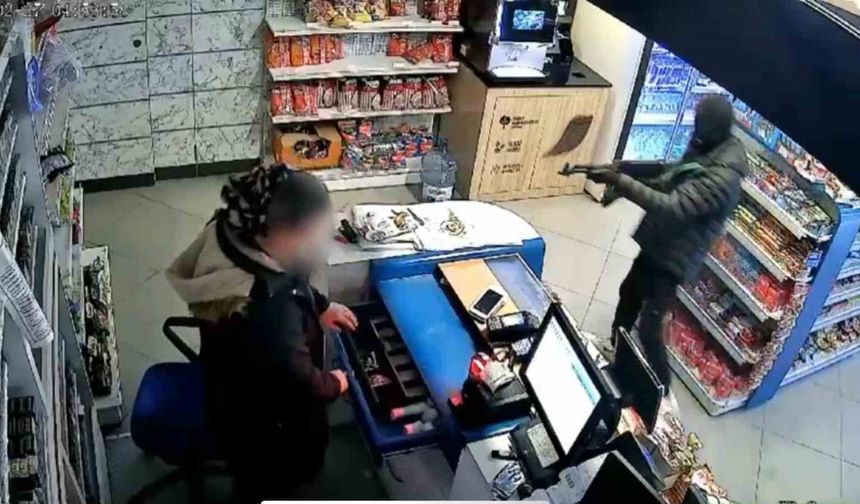 Sahte kalaşnikofla soygun yapan o şahıs tutuklandı