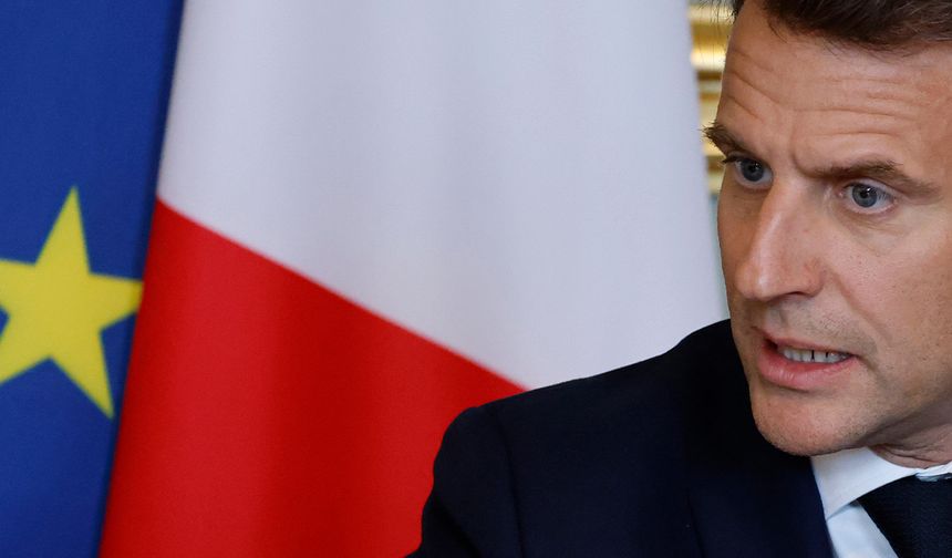 Macron: "Fransa'da ırkçılığın ve din temelli nefretin asla yeri olmayacak"