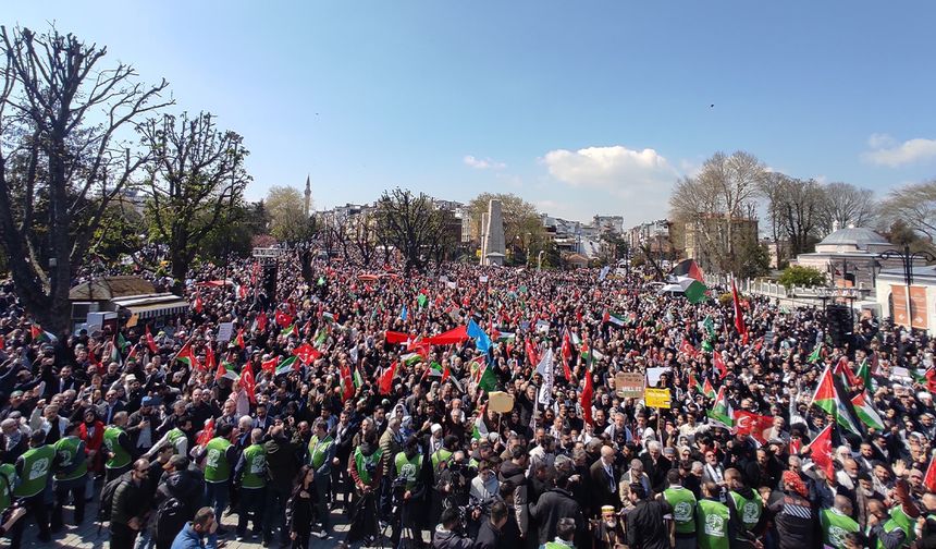 İstanbul’da Filistin’e destek yürüyüşü yapıldı