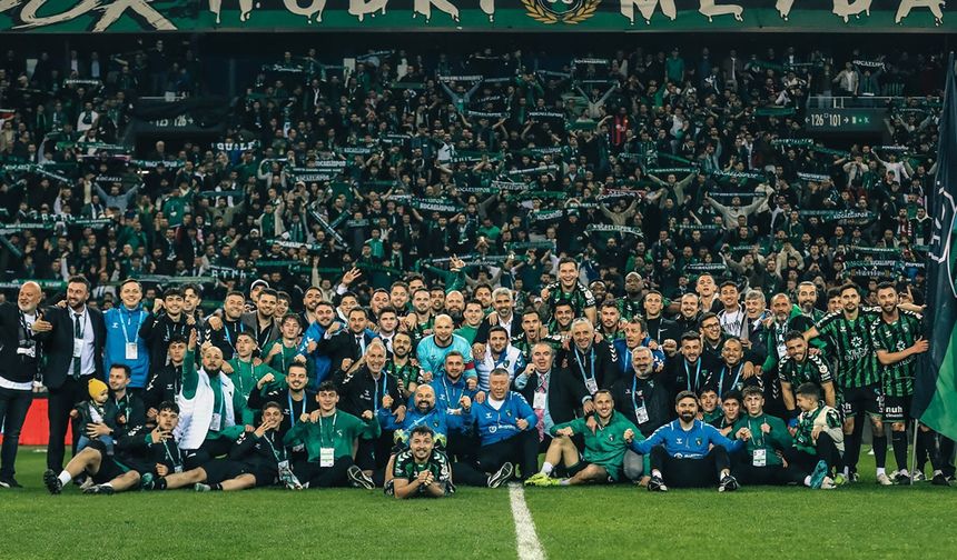 Kocaelispor 16 yıl sonra Süper Lig’de