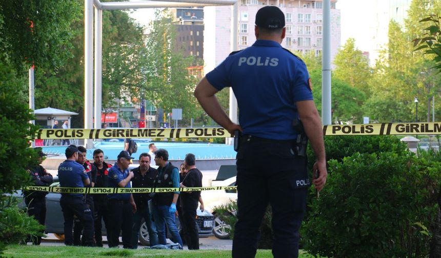TBMM önünde silah sesleri! Meclise alınmayınca dehşet saçtı