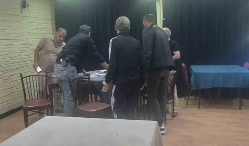 Hatay’da Kumar oynayan şahıslara suçüstü