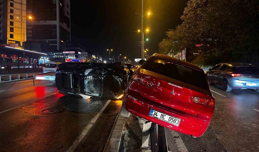 Esenyurt’ta Gece Yarısı Korkutan Kaza! Yaralılar Hastaneye Kaldırıldı