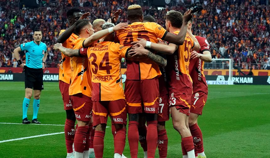 Osimhen'in gecesi! Galatasaray, Sivasspor'u farklı geçti