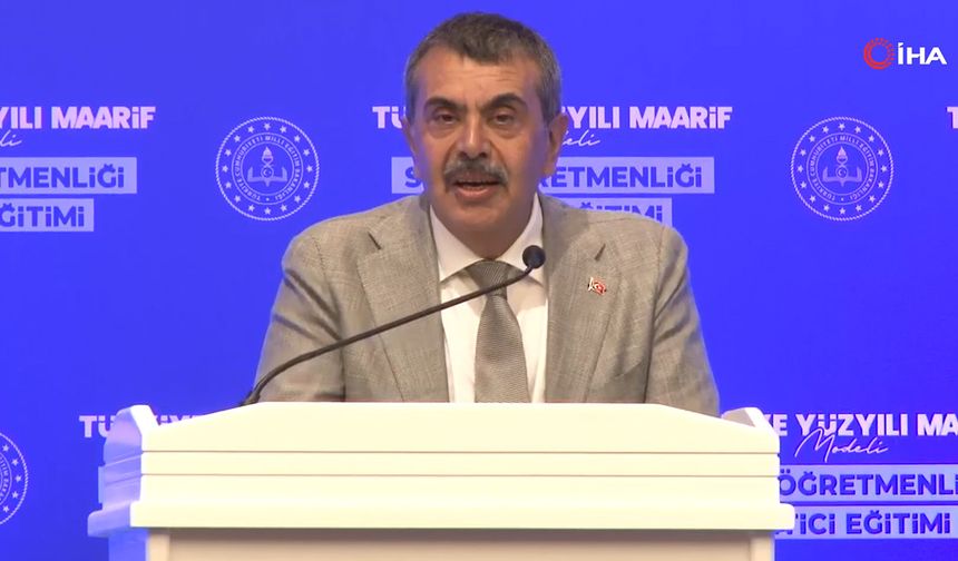 Bakan Tekin'den serbest kıyafet uygulamasına ilişkin açıklama!