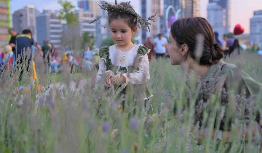 Başkentliler Keçiören’deki lavanta festivaline akın etti