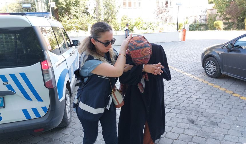 Komşusunun anahtarını kopyalayıp 1,7 milyon liralık altın çaldı, sıfır araç aldı
