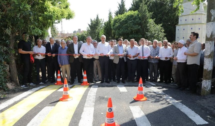Simav ’Kayaışık Grup Köy Yolu’ hizmete açıldı