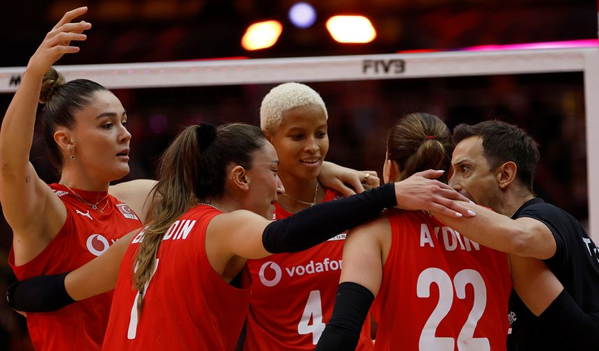 A Milli Kadın Voleybol Takımı, Dünya Şampiyonası’nda yarı final için sahada