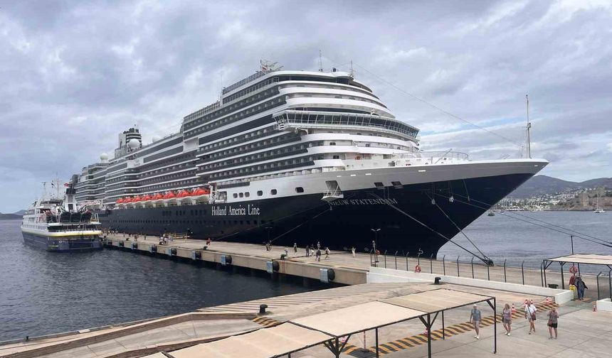 Bodrum’a ilk kez geldi, 2 bin 592 yolcu getirdi