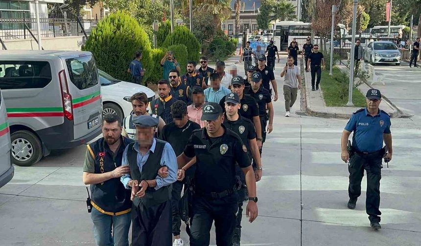 Muhtarlık Kavgasında 56 Gözaltı: Şahıslar Adliyeye Sevk Edildi