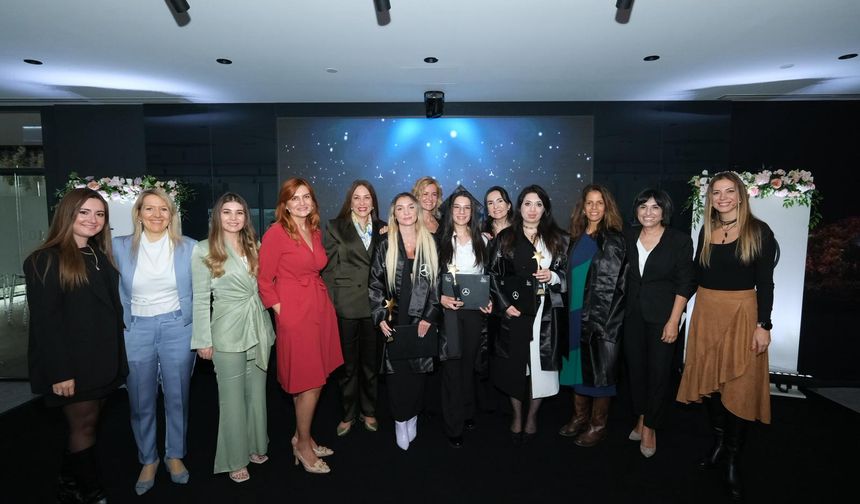 Mercedes-Benz, She’s Mentoring Programı’nın İkinci Yılını Tamamladı