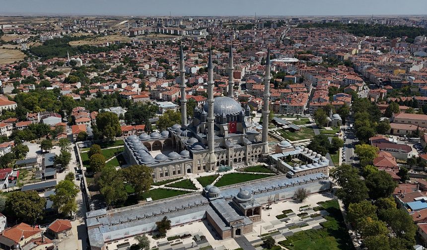 Selimiye Kubbe süslemeleri restorasyonuna mahkeme "dur"dedi