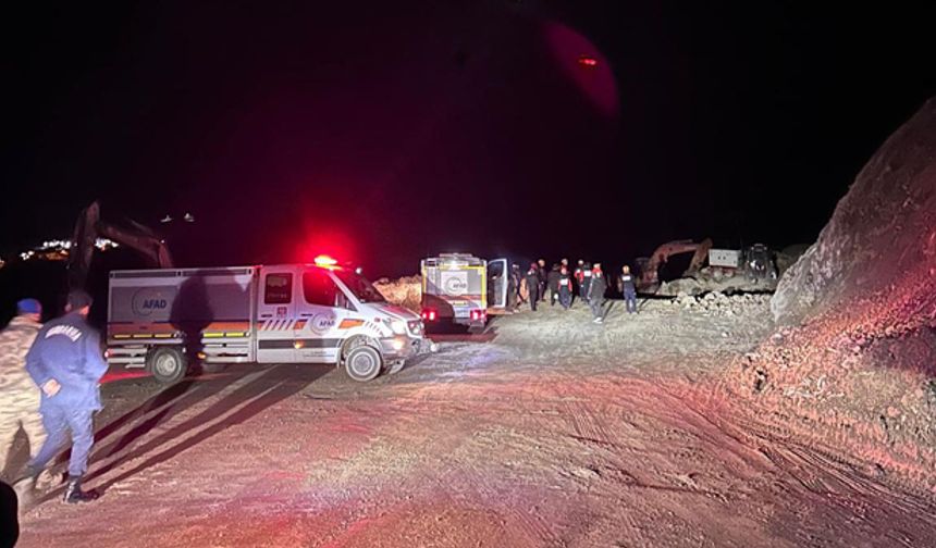 Sivas’ta maden ocağında göçük: 1 işçiyi kurtarma çalışmaları sürüyor
