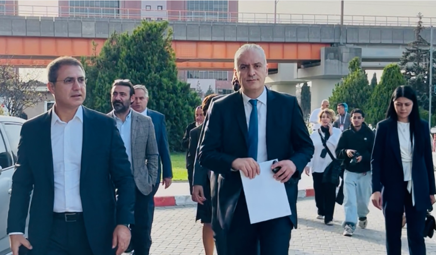 TÜRSAB GENEL KURULU TARİHİ BİR PROTESTOYA SAHNE OLDU