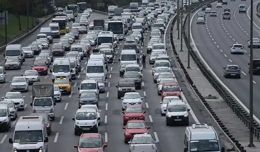 Kasım ayında 183 bin 172 adet taşıtın trafiğe kaydı yapıldı