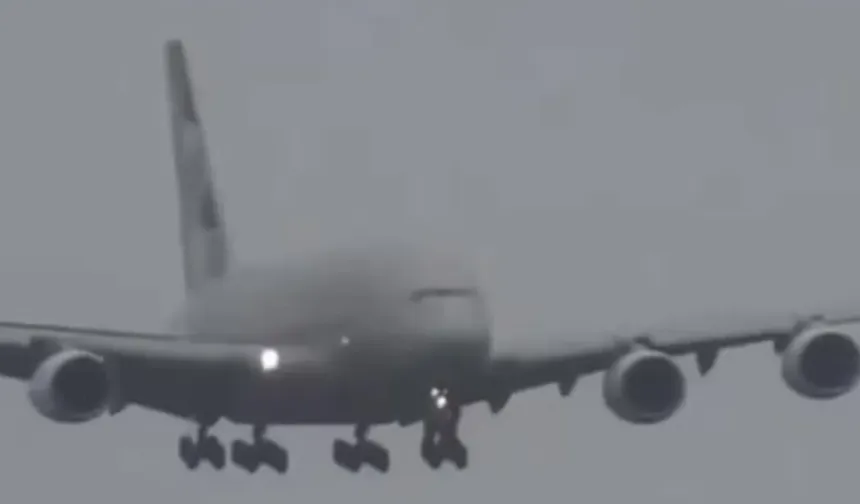 PSG’yi taşıyan uçak şiddetli rüzgar nedeniyle piste yan iniş yaptı