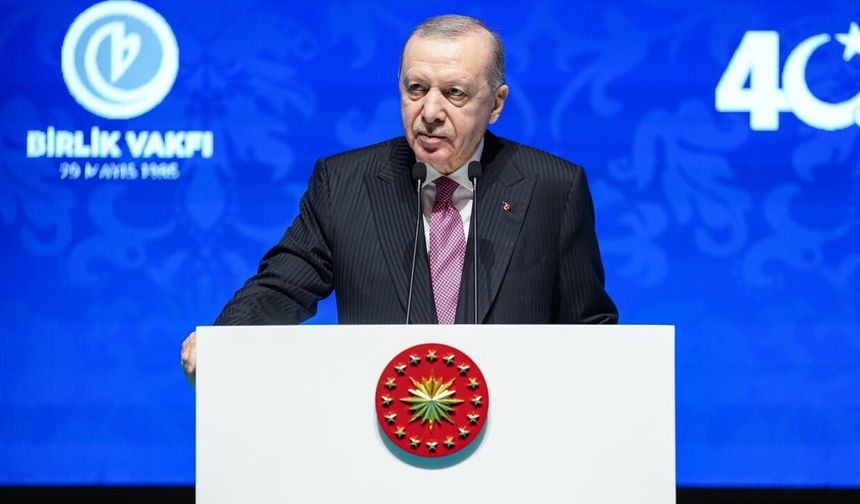Cumhurbaşkanı Erdoğan: "Muhalefet bir avuç rant şebekesinin gündemine hapsoldu''
