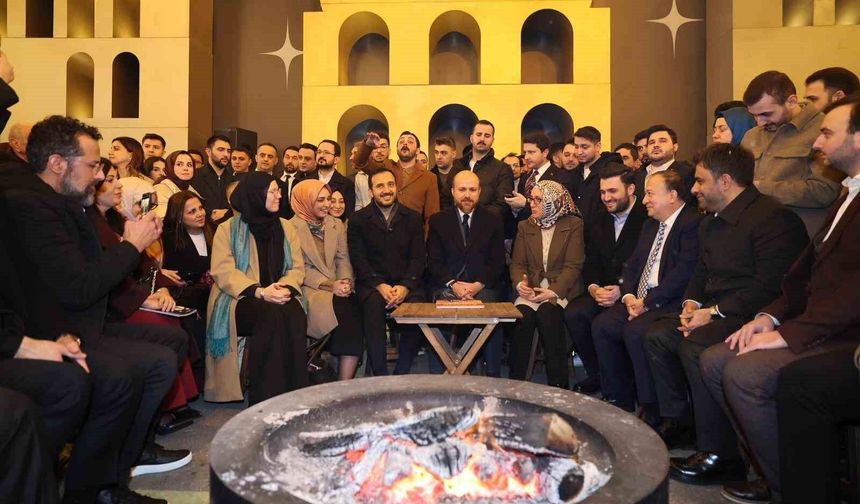 Bilal Erdoğan: "Cumhurbaşkanımız bütün dünya için örnek bir lider"