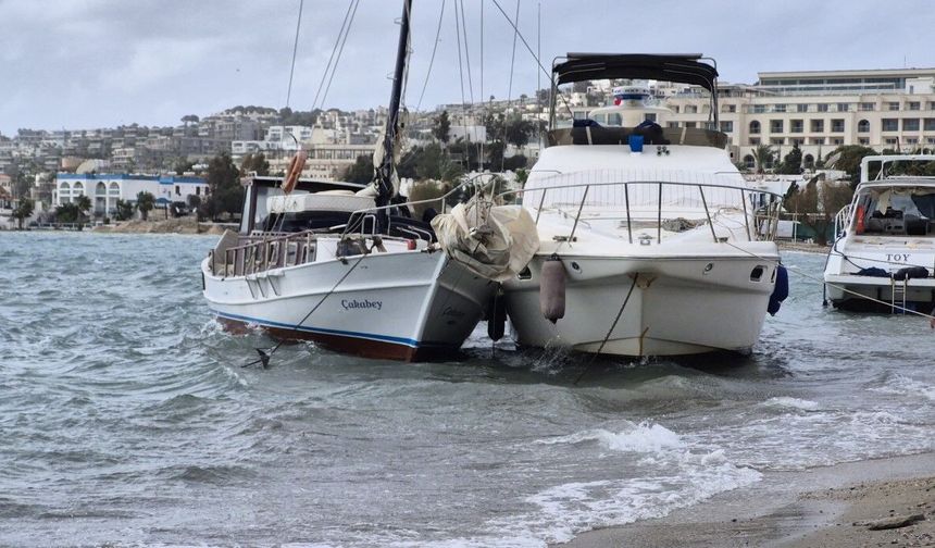 Bodrum’da korku dolu anlar: 8 tekne kıyıya sürüklendi