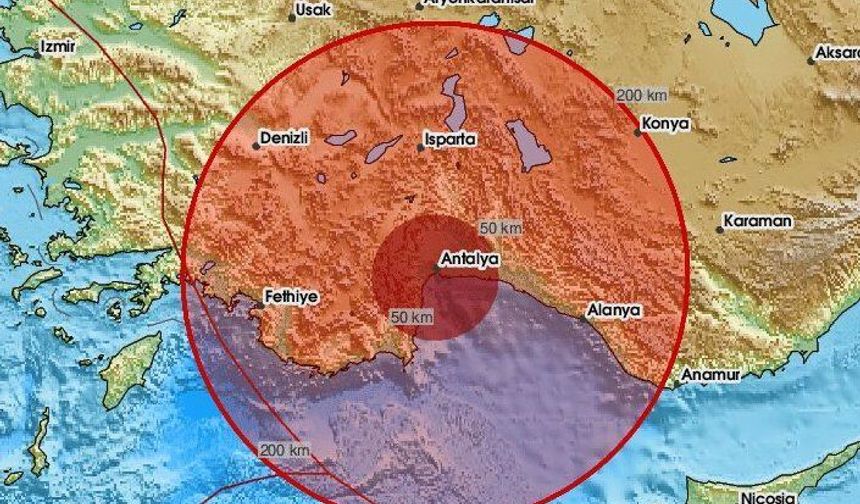 Son Dakika: Antalya’da Deprem!