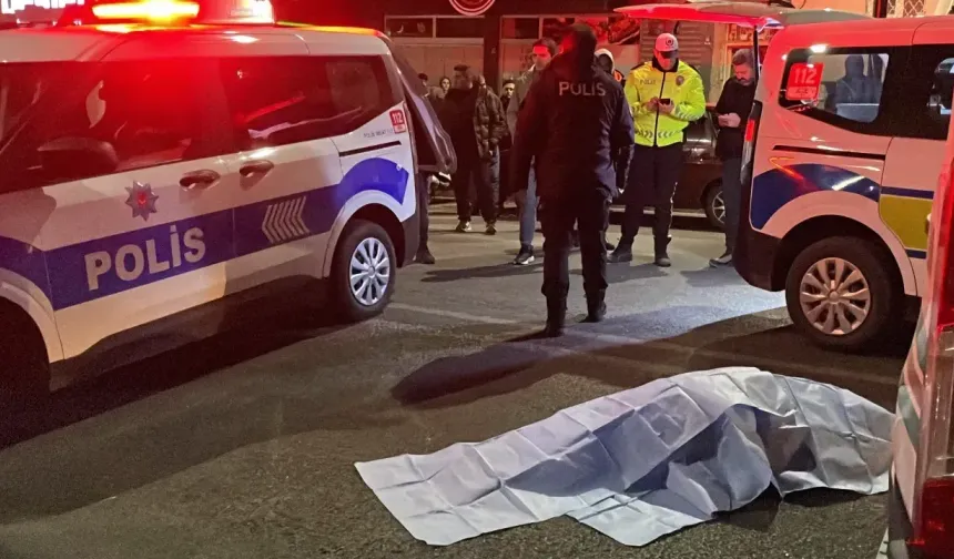 Teravih namazına giderken otomobilin çarptığı kadın hayatını kaybetti, gelini yaralandı