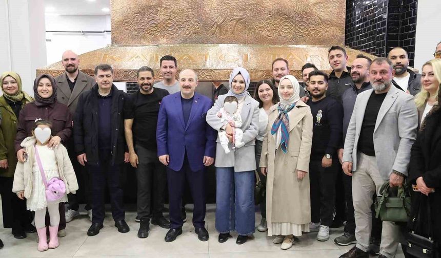 Aile ve Sosyal Hizmetler Bakanı Göktaş: "Her daim çocuklarımızın yanında olmaya devam edeceğiz"