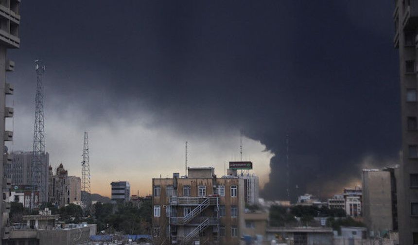 İran Kızılay’dan "asitli yağış" uyarısı: "Evden çıkmayın"