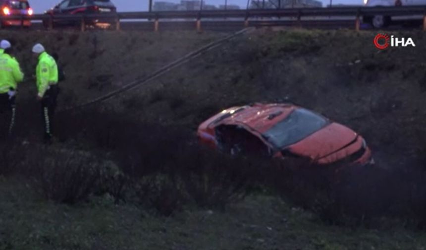 Pendik’te ticari taksi su kanalına uçtu: 3 ölü, 1 yaralı