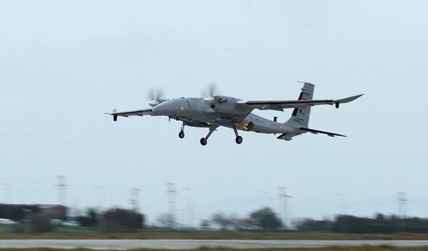 Bayraktar AKINCI TİHA, Kanatlı Güdüm Kiti 82 ile atış gerçekleştirdi