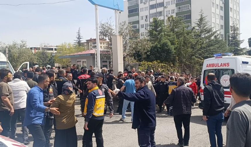 Kahramanmaraş’ta okulda silah sesleri ölü ve yaralılar var